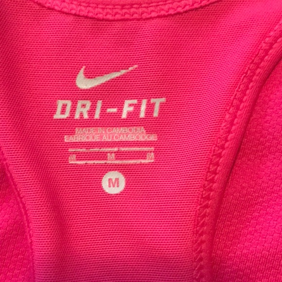 Nike Razorback tank. Medium. - Picture 4 of 4